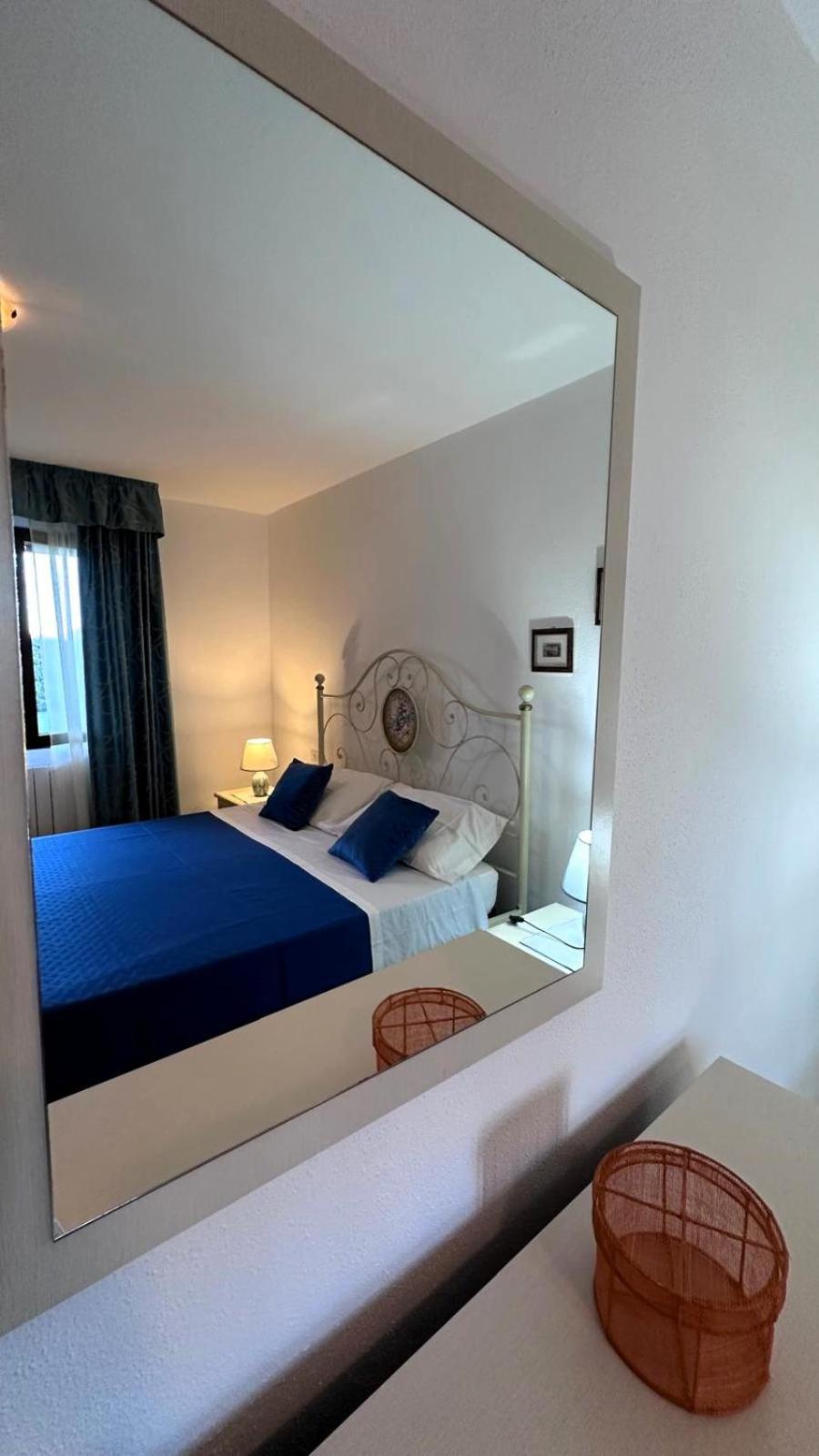 Apartament Stella Marina Olbia Zewnętrze zdjęcie